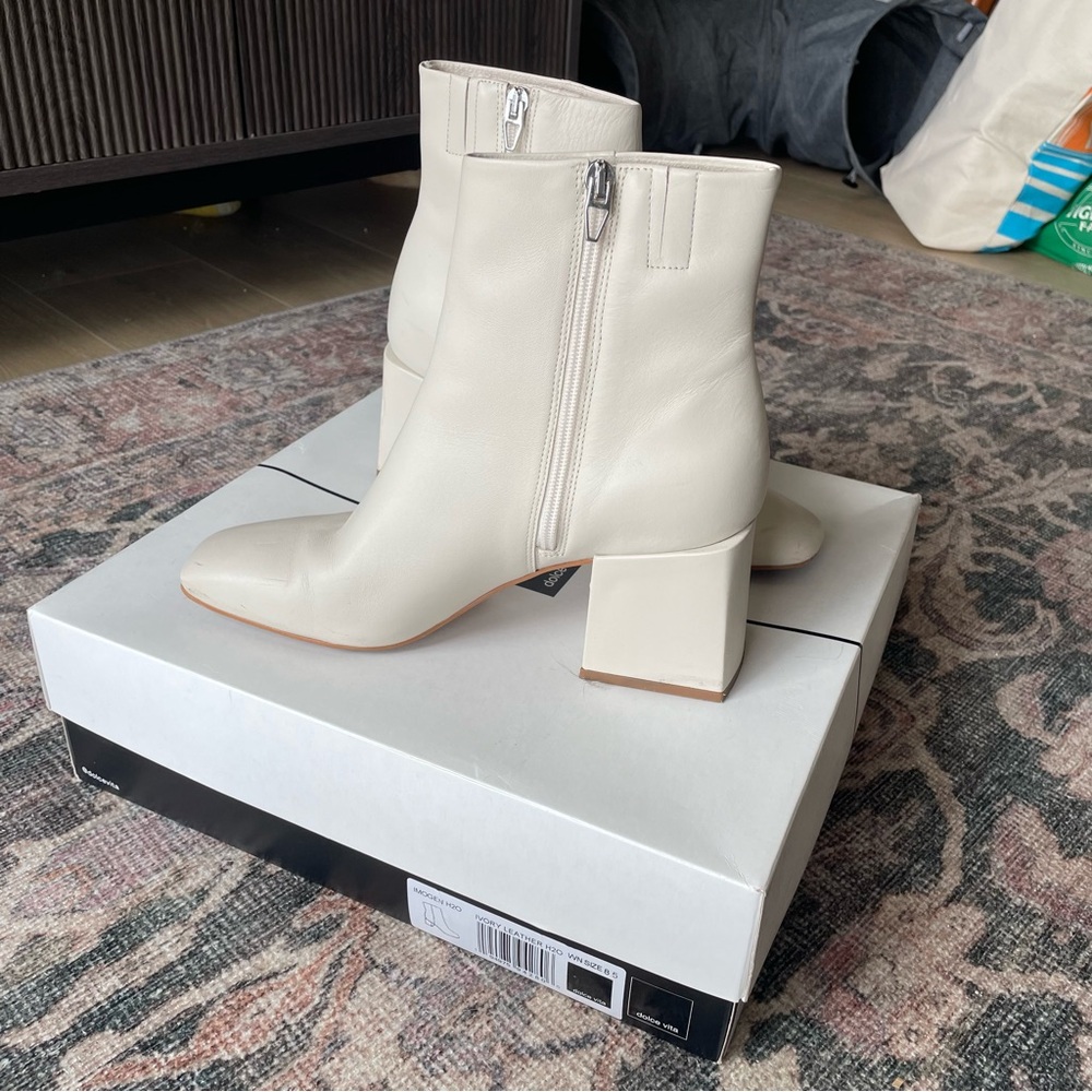 Dolce Vita Cream Heeled Boots - Picture 8 of 11
